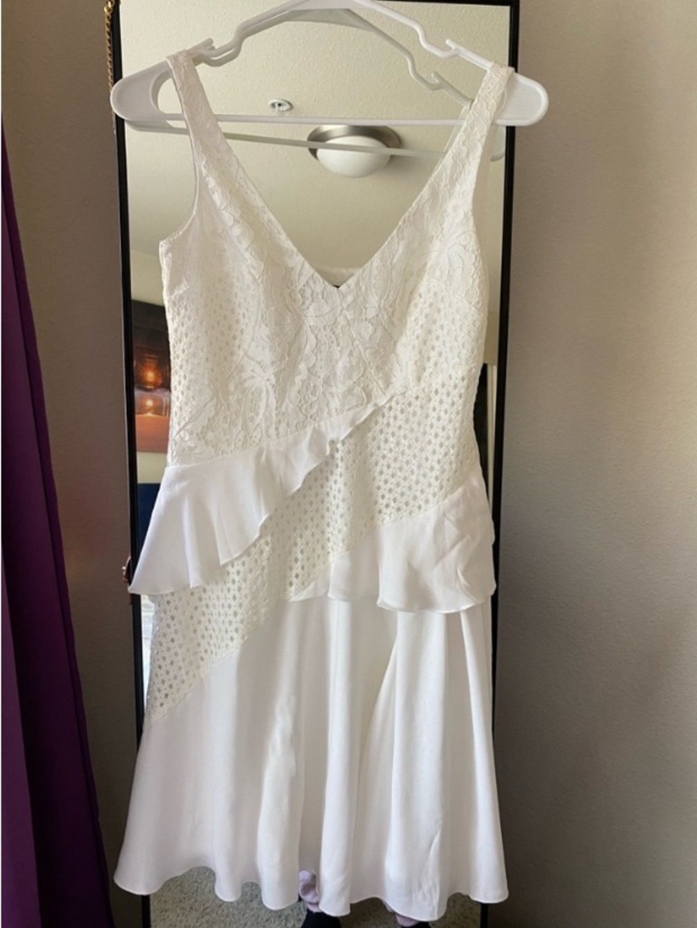 $228 French Connection White/Ivory Lace Ruffle Mini Dress Size US 0